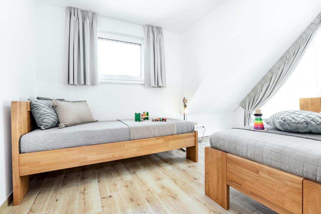 Apartmany Karlovy Dvory Horní Planá Eksteriør billede