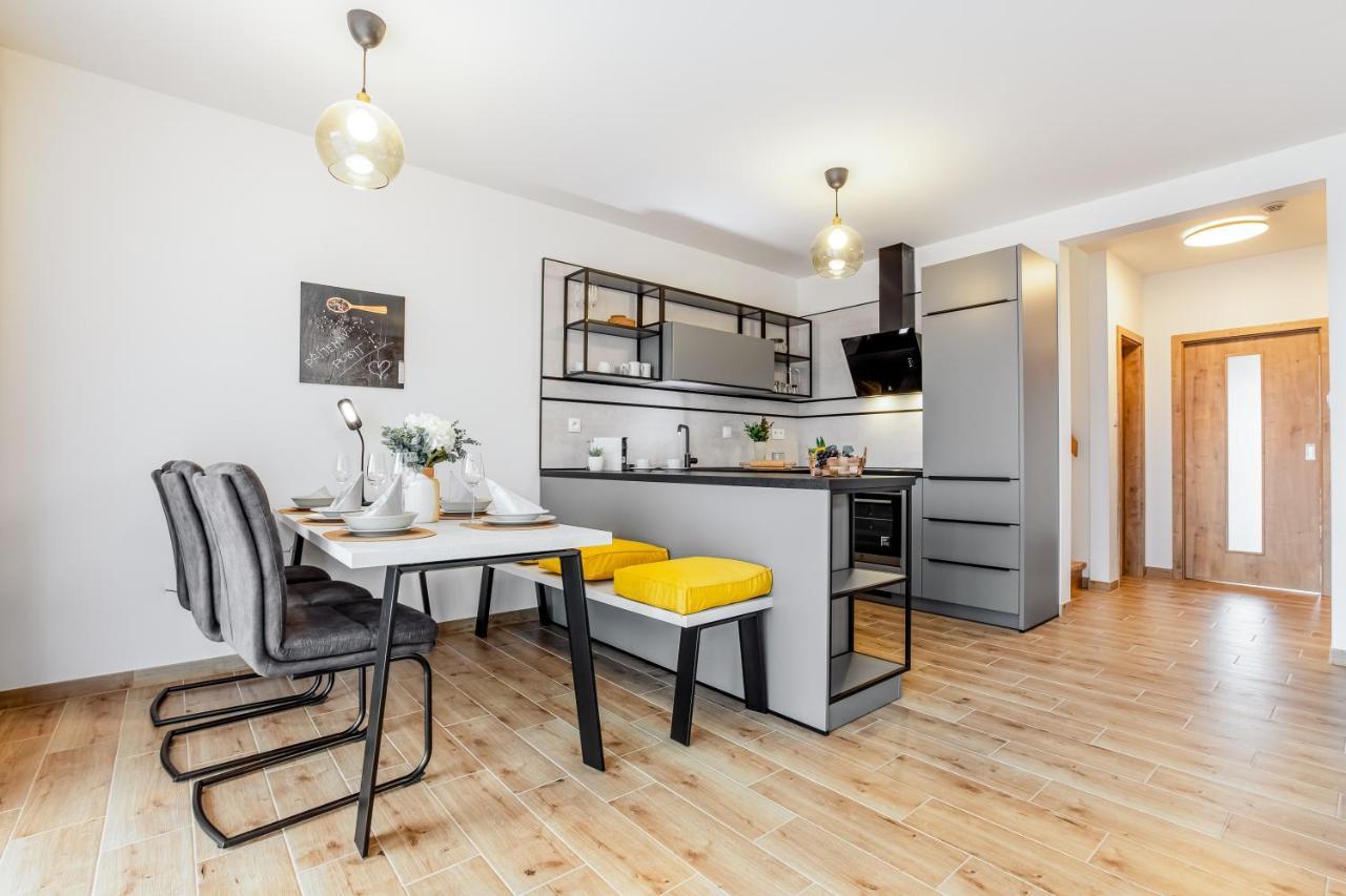 Apartmany Karlovy Dvory Horní Planá Eksteriør billede