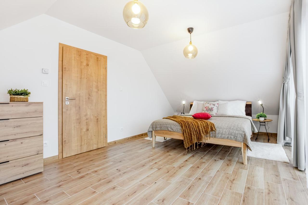 Apartmany Karlovy Dvory Horní Planá Eksteriør billede